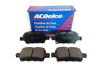 Jogo de pastilhas de freio traseiras ACDelco - Novo Cruze 2016 a 2022 19380535